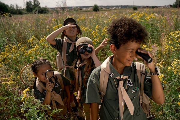 Uncovering secrets with binoculars